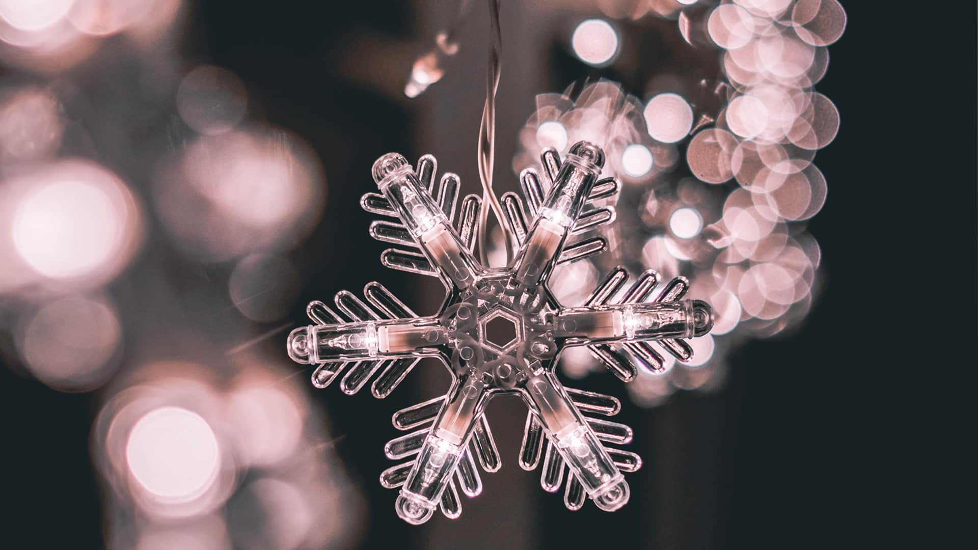 Light of Christmas shines hope to our troubled world