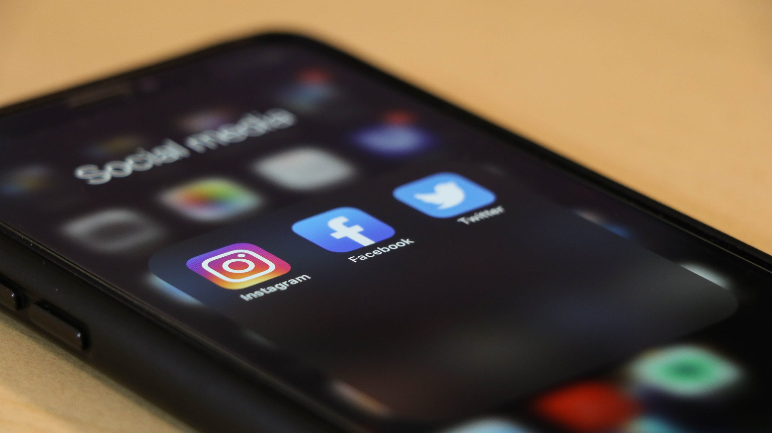 4 elementos esenciales de las redes sociales para tu ministerio