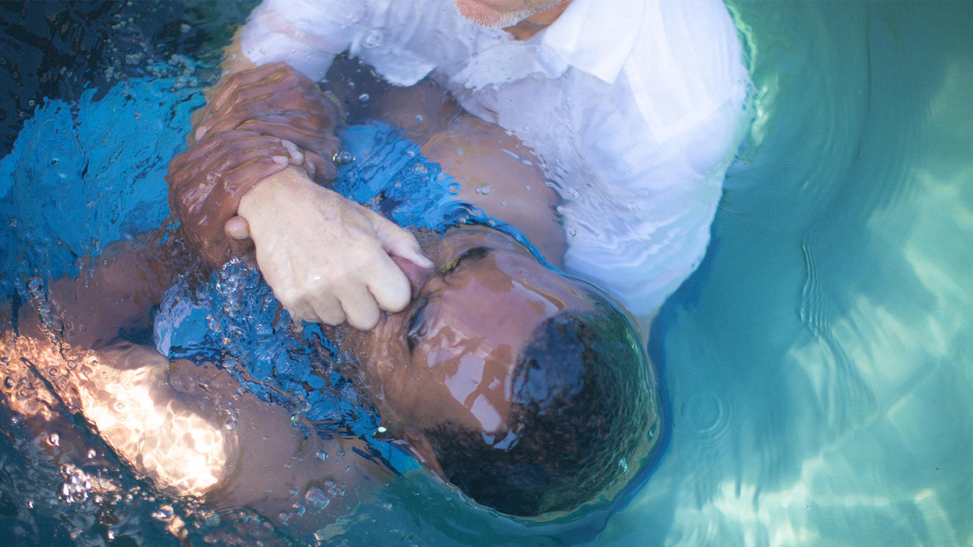 6 questions to ask students before baptism