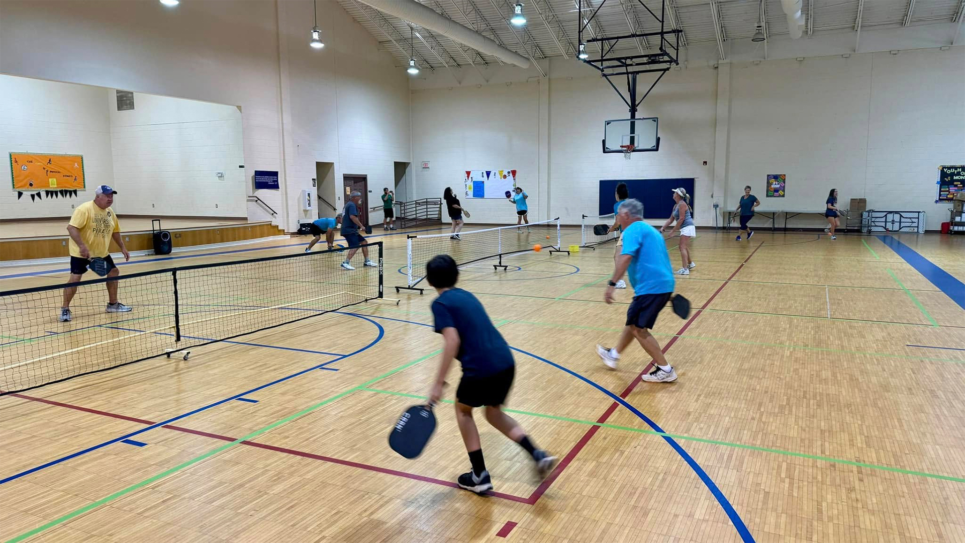 Las iglesias ven frutos evangélicos en la difusión del pickleball, reconstruye Helene