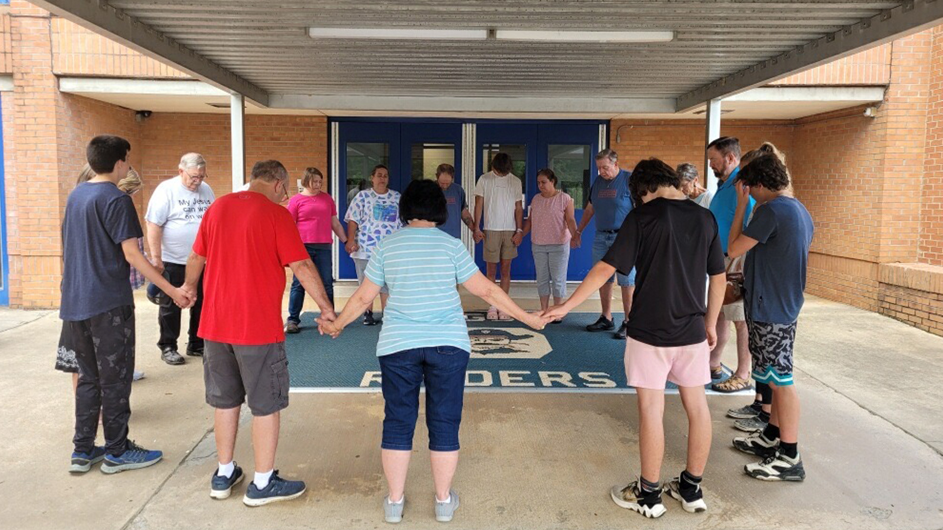 Hundreds pray for students, staff entering school year in western NC