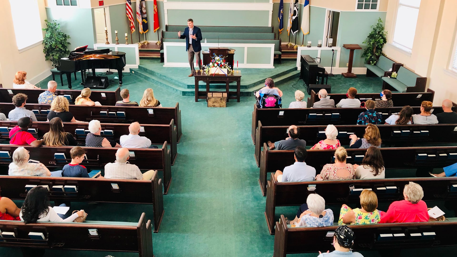 ‘Estratégicamente pequeña’: la visión de una iglesia de Fayetteville para enviar a sus miembros fuera